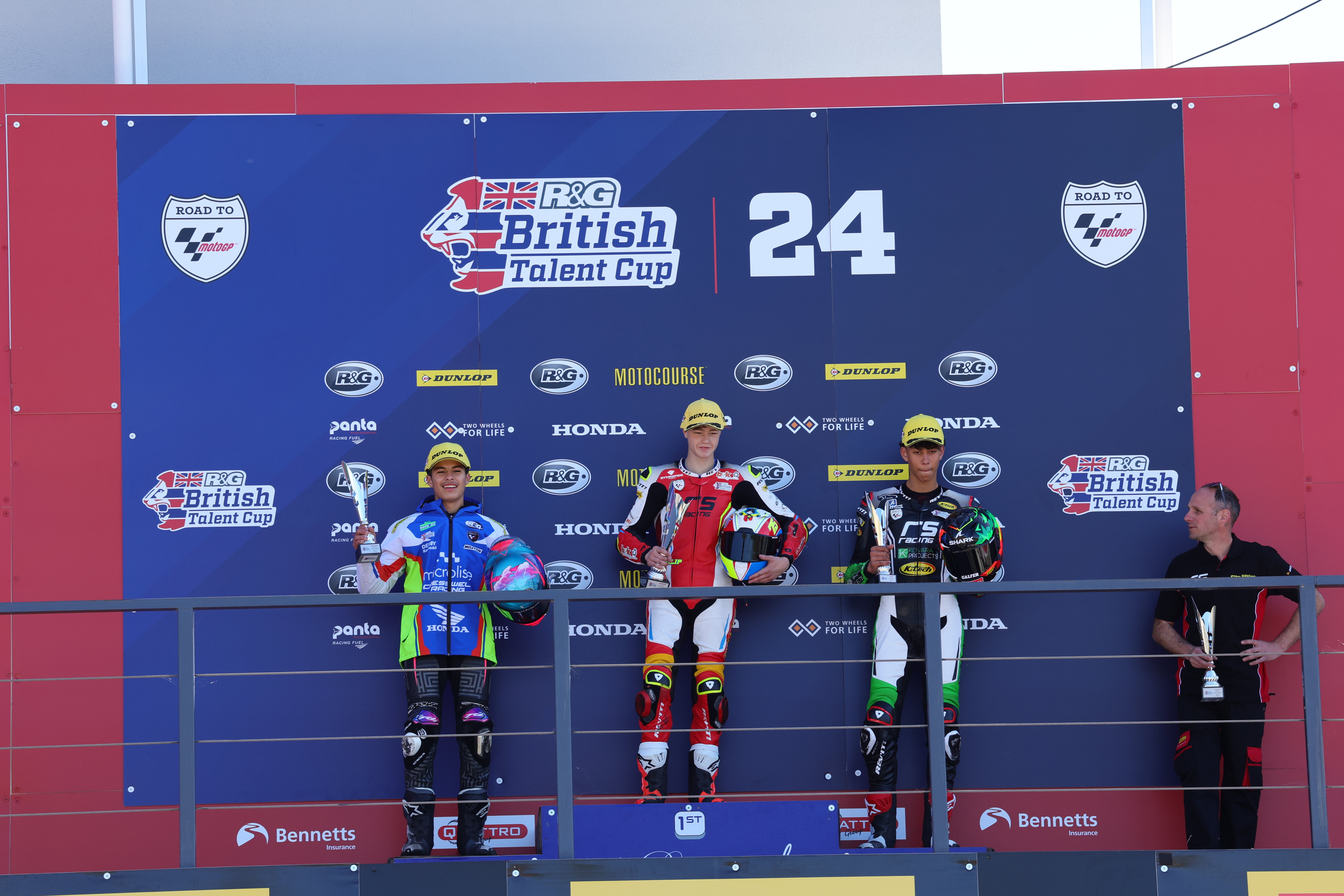 Round 1 Navarra Podium Race 2