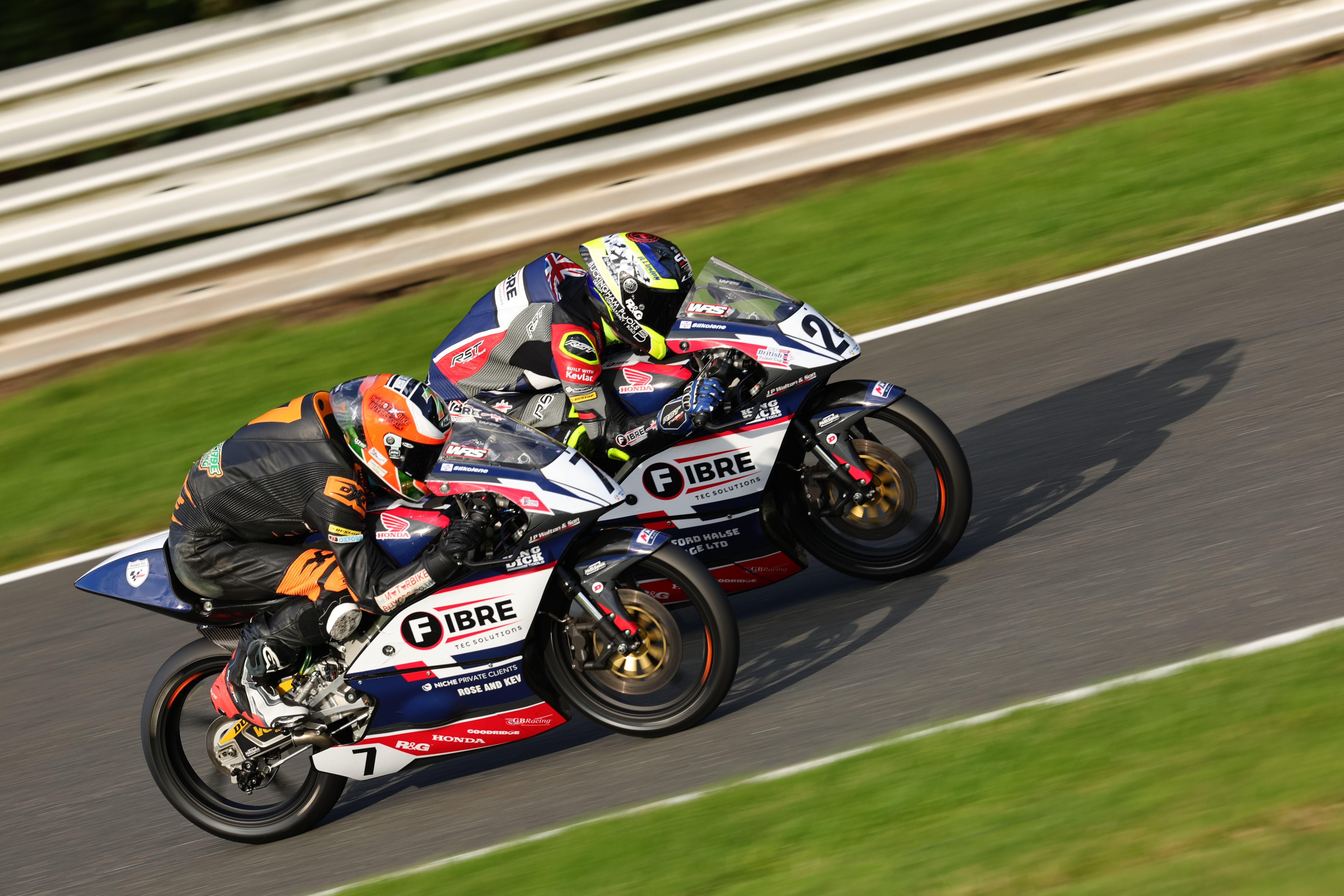 Round 7 Oulton Park Race 1