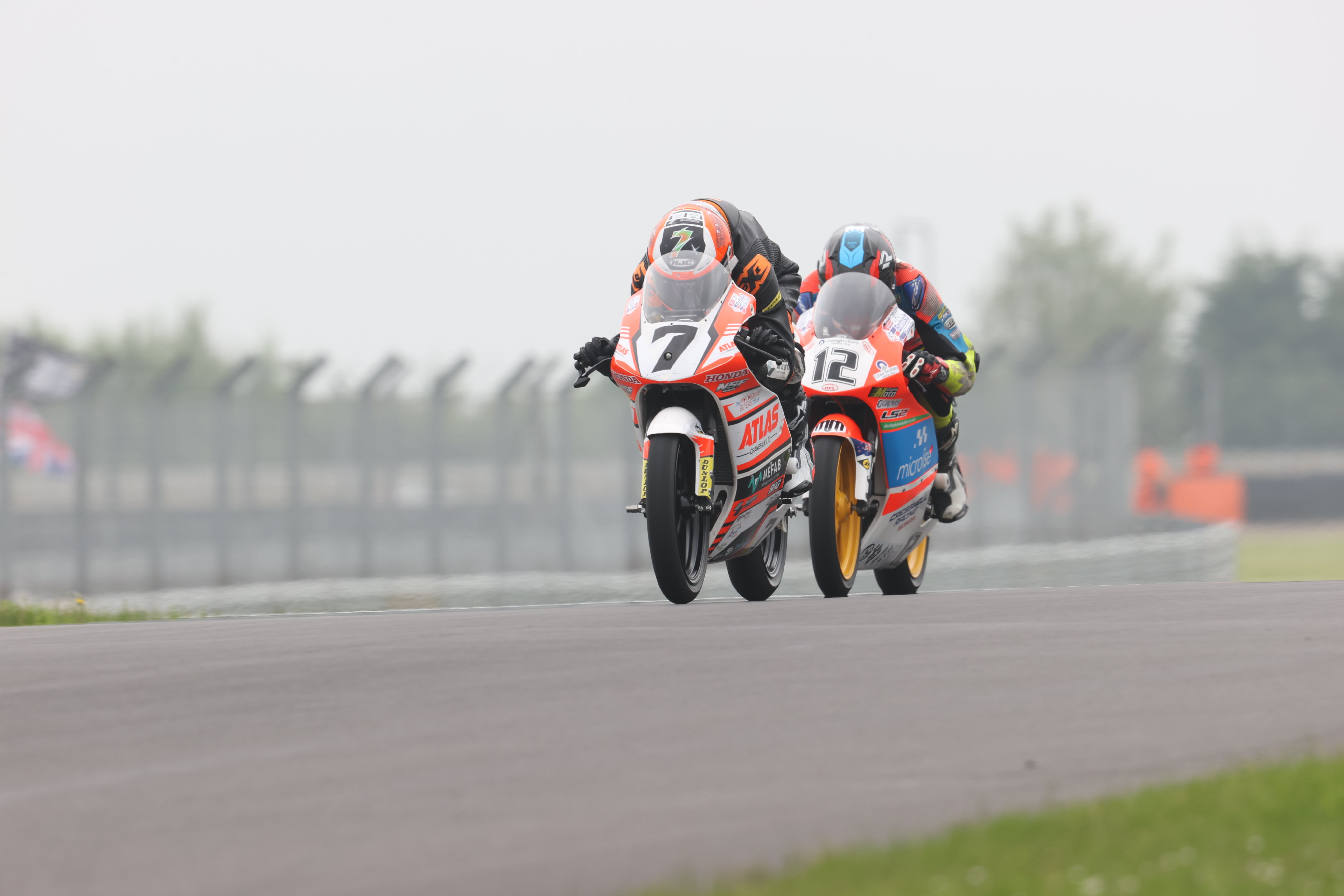 Round 2 Donington Race 1